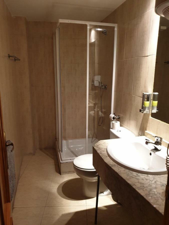 Hotel Restaurante El Alamo ภายนอก รูปภาพ